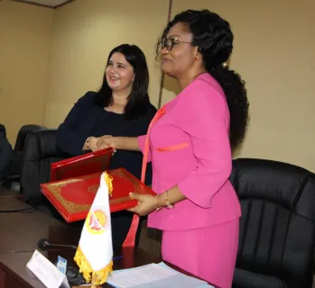 هيئة مراقبة التأمينات والاحتياط الاجتماعي توقع اتفاقية شراكة مع مؤتمر البلدان الإفريقية للرعاية الاجتماعية